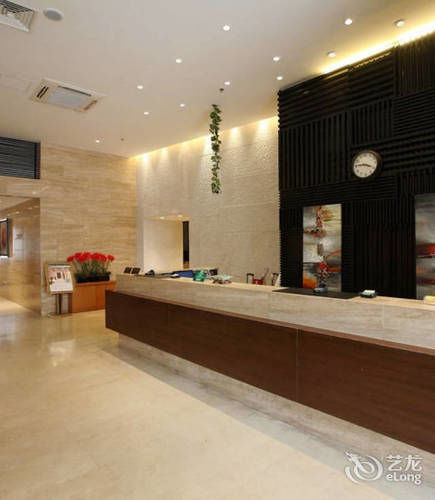 Ji Hotel Shanghai Jingan Temple Kangding Road Eksteriør bilde